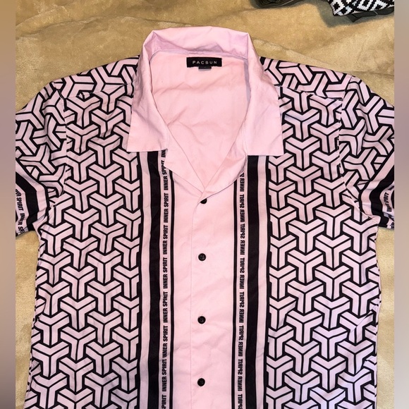 Pink and Black Pacsun Button-up - Picture 1 of 3
